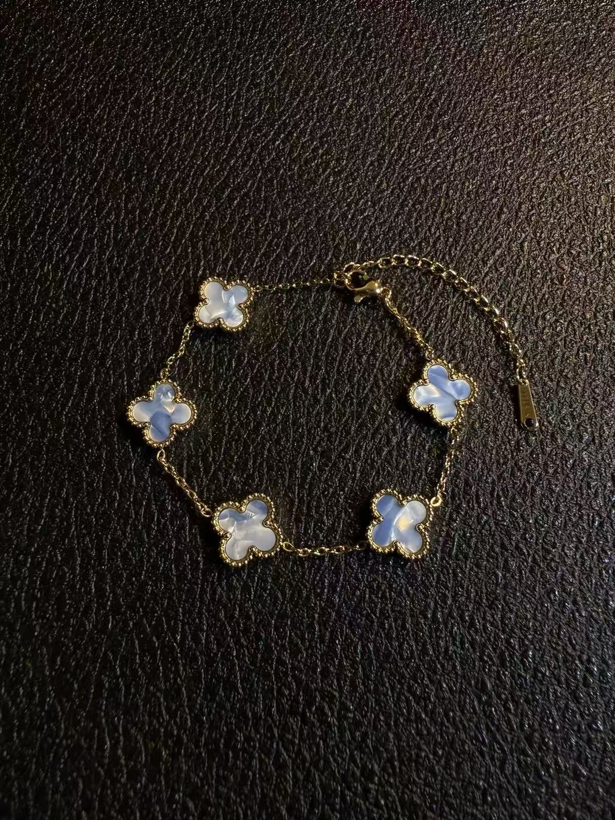 Mother Of Pearl Clover Bracelet