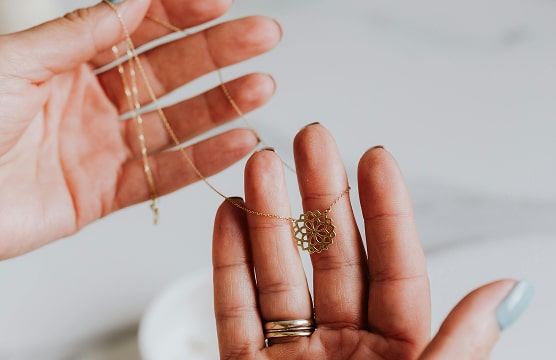 CLEAN WITH A SOFT CLOTH